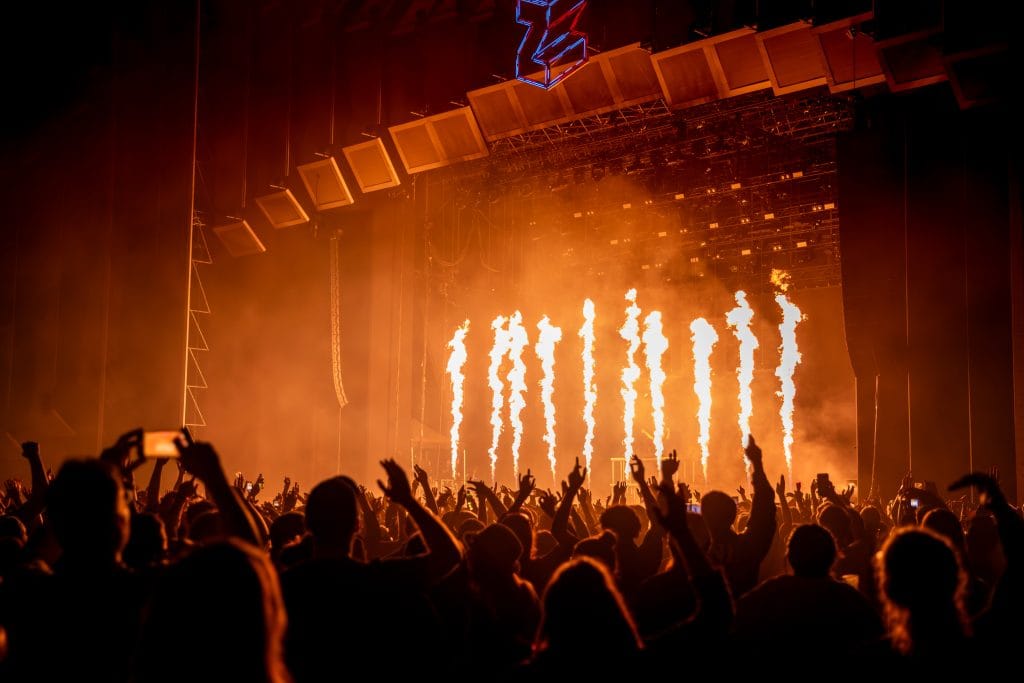 Emotional Live Music Content